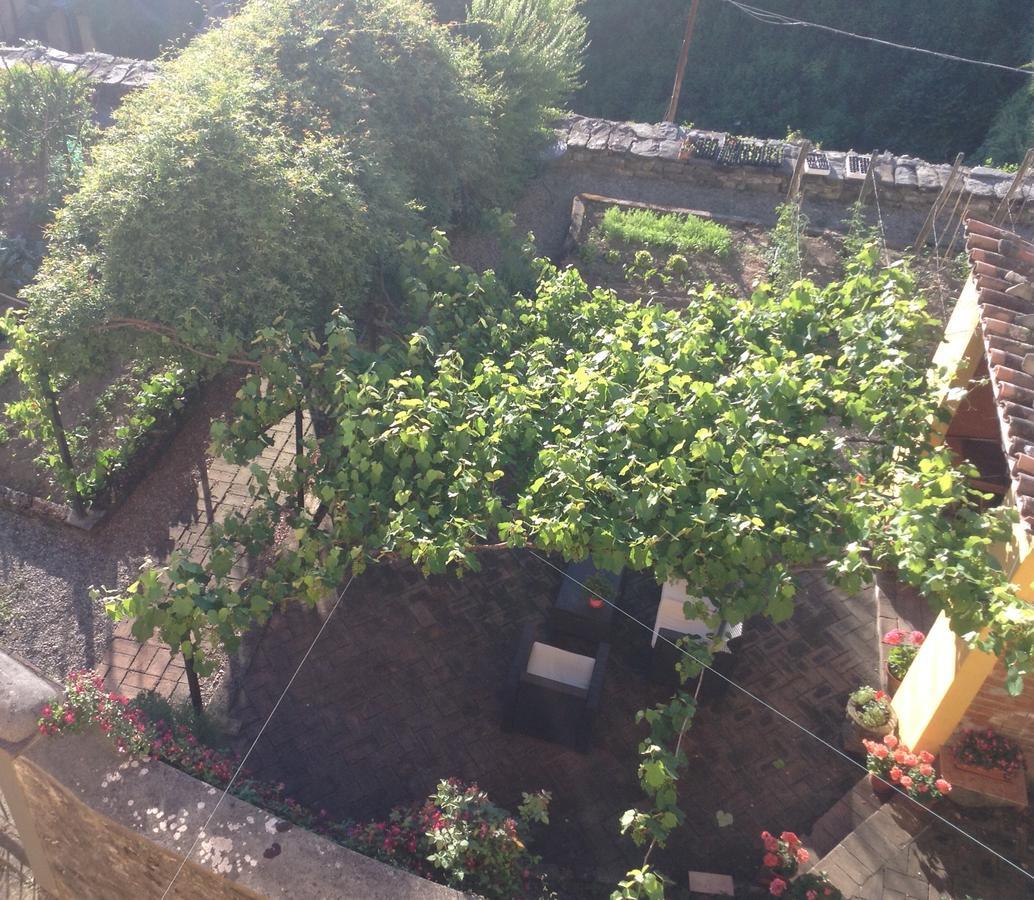 Casa Fontana Tuscany B&B 바르가 외부 사진